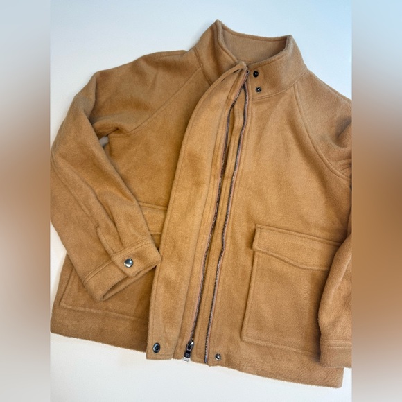 BANANA REPUBLIC Brushed Melton Pocket Short Jacket in Camel Size Petite XXS - Picture 7 of 15